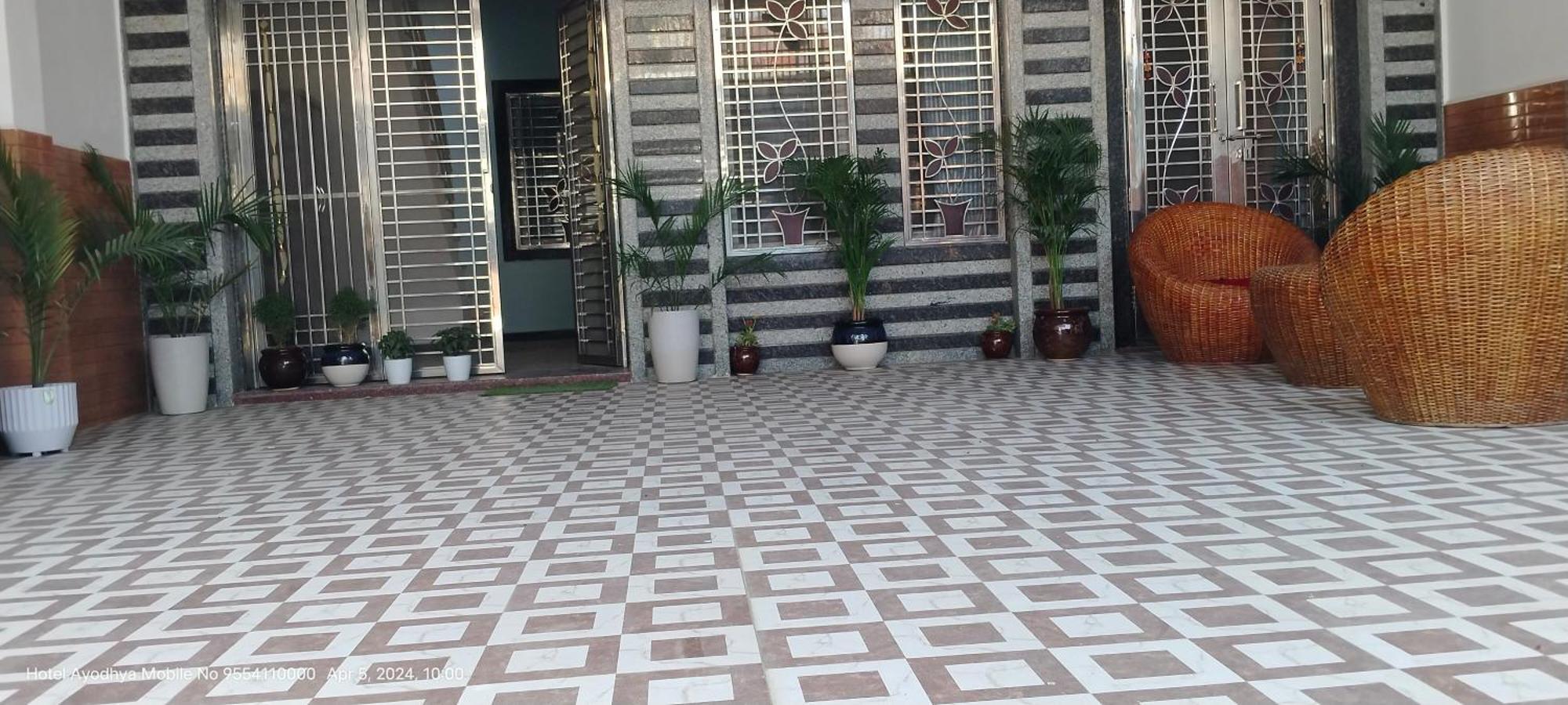Hotel Ayodhya Paying Guest Eksteriør bilde