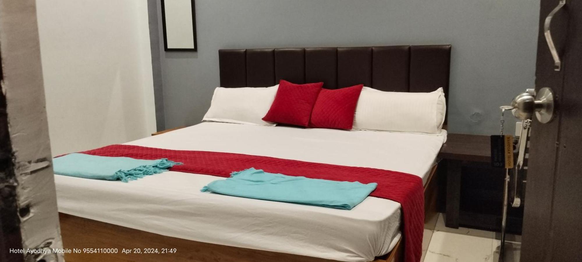 Hotel Ayodhya Paying Guest Eksteriør bilde